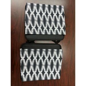 Thirty-One 2 Piece Oh-Snap Pocket Pouch Organizer in Black and White Print